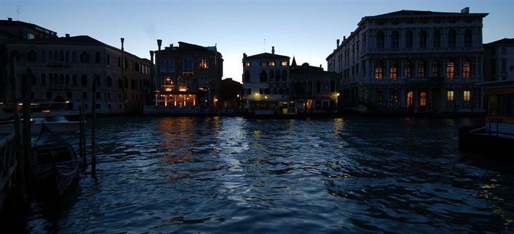 Appartamento Garden Ca' Rezzonico Venice Exterior photo